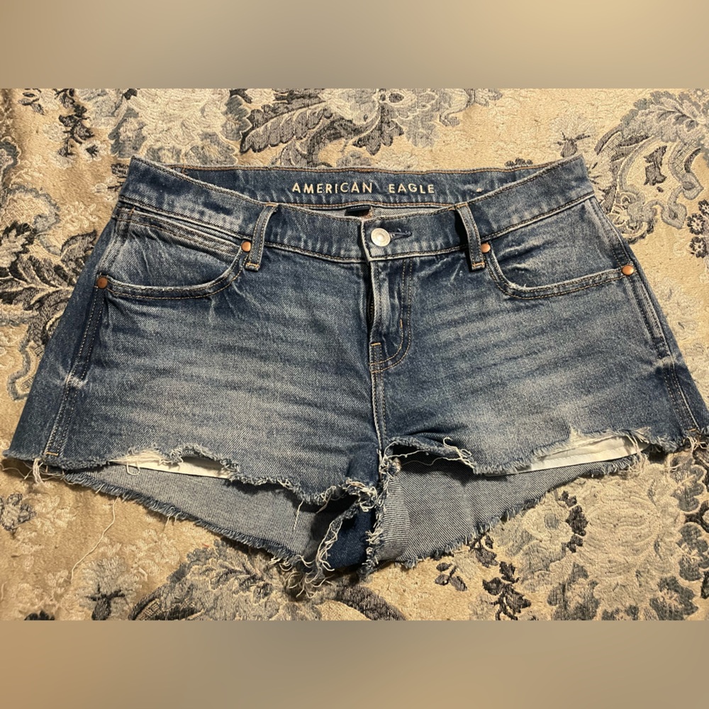 American Eagle Outfitters Blue Distressed Jeans